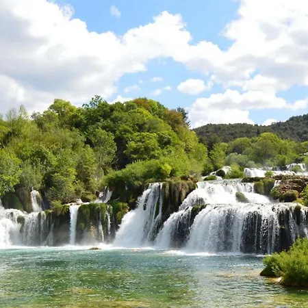 Apartment Waterflow Bilice