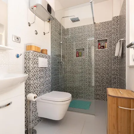 Apartment Neda Bilice